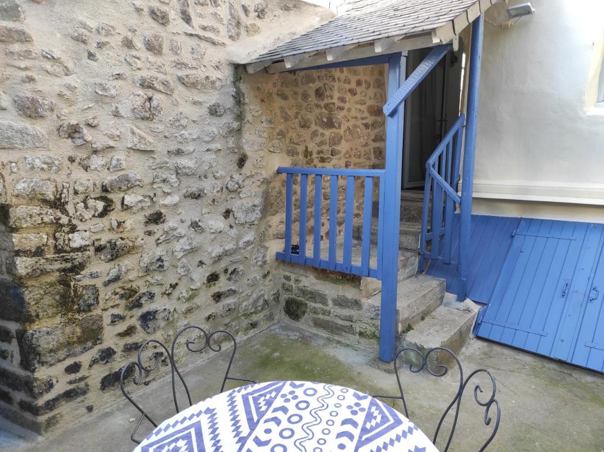 Maison De Charme Au Coeur D Auray Villa Eksteriør billede