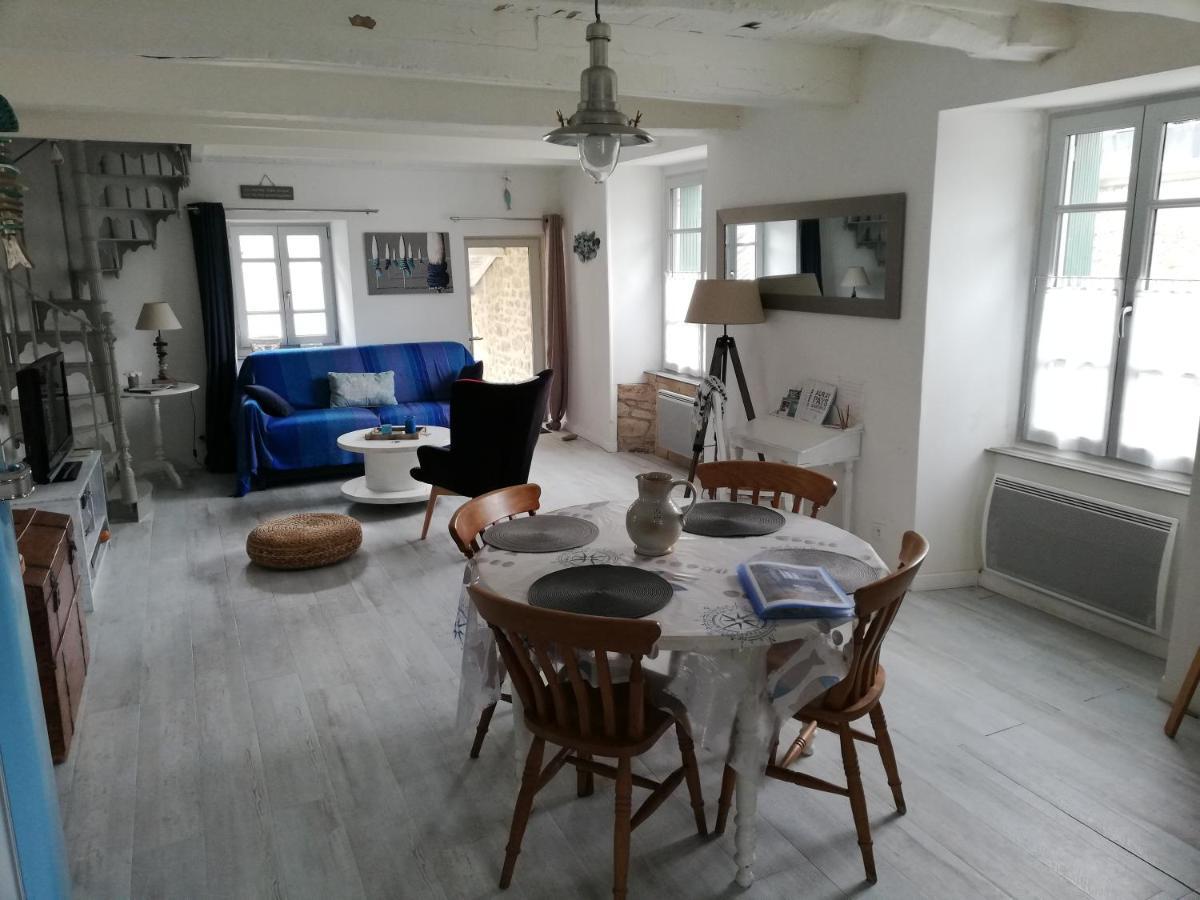 Maison De Charme Au Coeur D Auray Villa Eksteriør billede